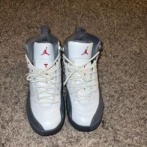 Jordan retro 12s
